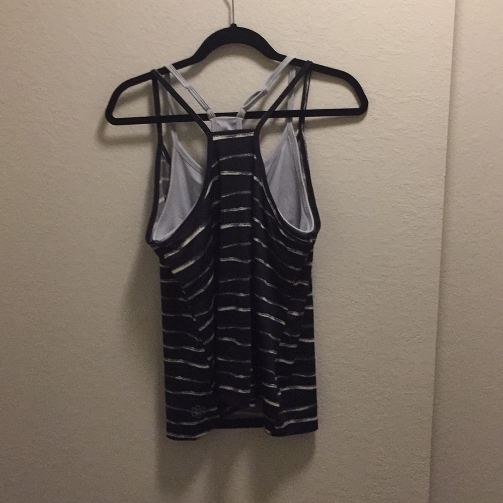 Old Navy Black & Grey Striped Workout Tank With Built-In Bra - Picture 5 of 7